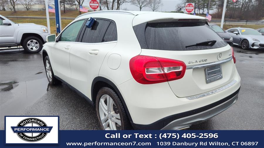 2015 Mercedes-Benz GLA-Class 4MATIC 4dr GLA 250 photo