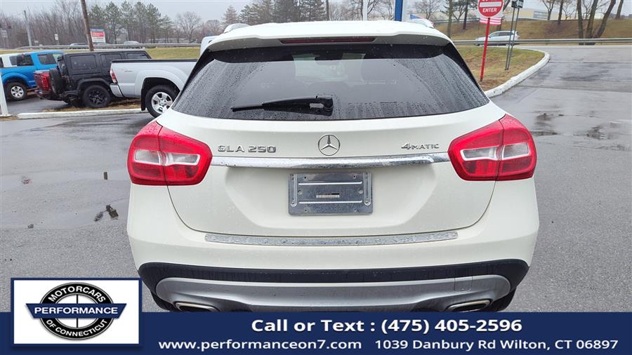 2015 Mercedes-Benz GLA-Class 4MATIC 4dr GLA 250 photo
