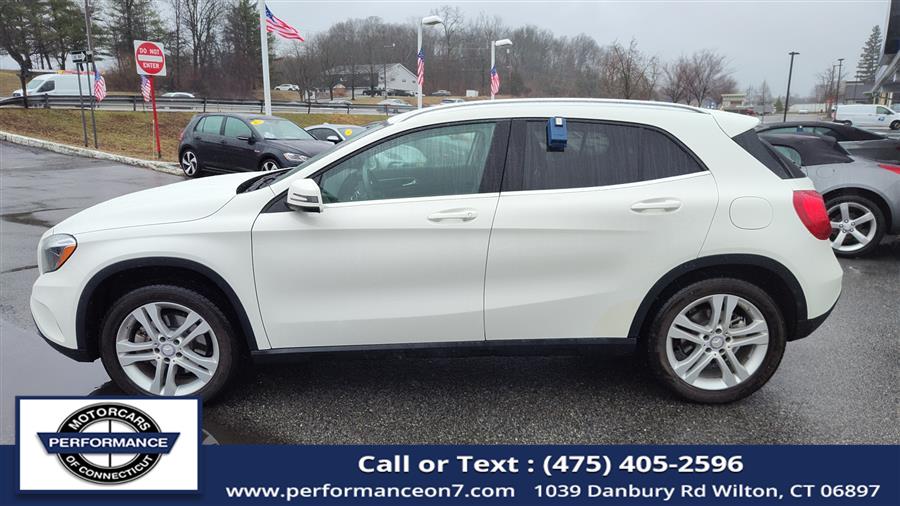 2015 Mercedes-Benz GLA-Class 4MATIC 4dr GLA 250 photo