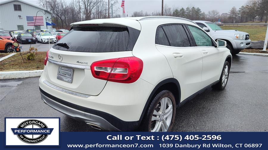 2015 Mercedes-Benz GLA-Class 4MATIC 4dr GLA 250 photo