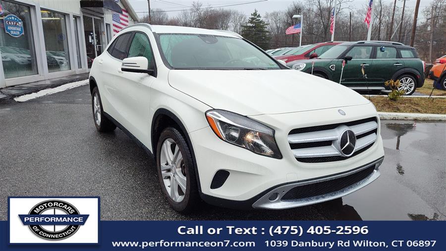 2015 Mercedes-Benz GLA-Class 4MATIC 4dr GLA 250 photo