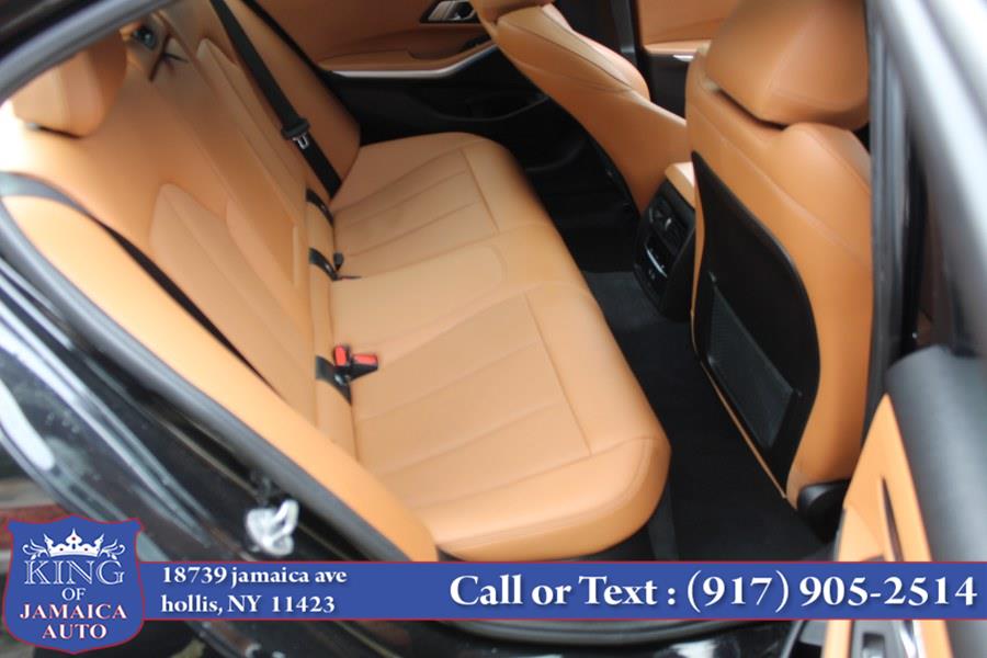 2023 BMW 3-Series 330i Sedan photo