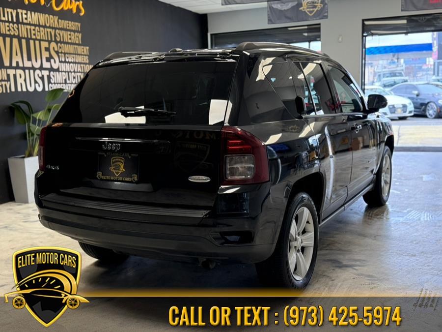2014 Jeep Compass Latitude photo