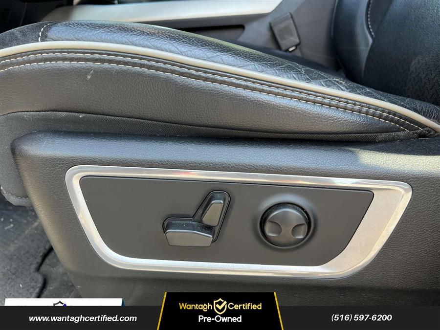 2022 RAM 1500 Laramie 4x4 Crew Cab 5'7
