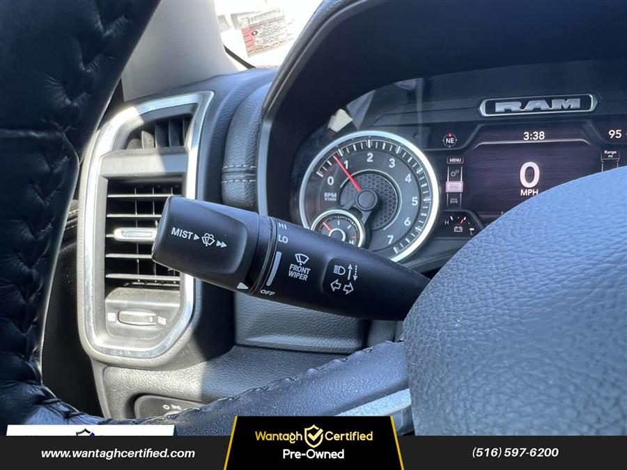 2022 RAM 1500 Laramie 4x4 Crew Cab 5'7