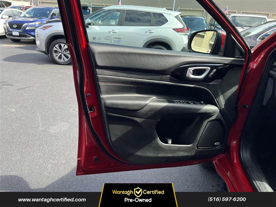 2022 Jeep Compass Limited 4x4 photo