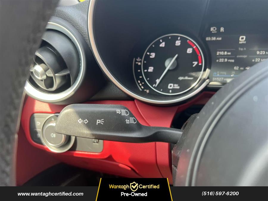 2020 Alfa Romeo Giulia AWD photo
