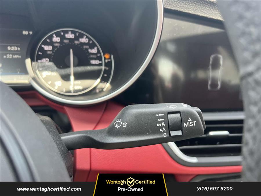 2020 Alfa Romeo Giulia AWD photo