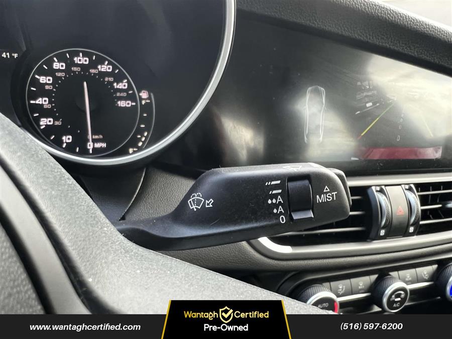 2020 Alfa Romeo Giulia AWD photo