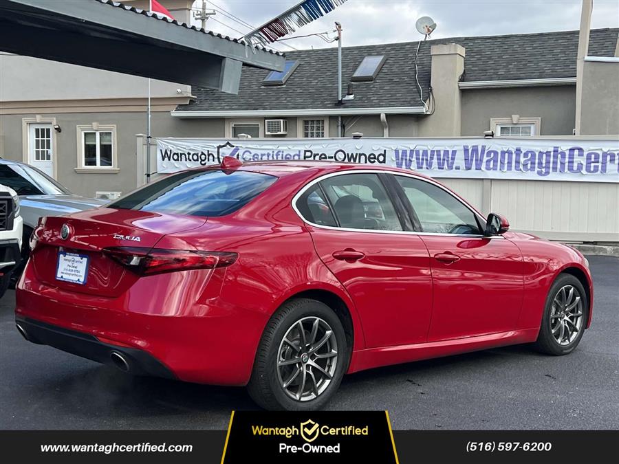 2020 Alfa Romeo Giulia AWD photo