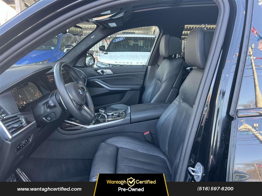 2019 BMW X7 xDrive40i Sports Activity Vehi photo