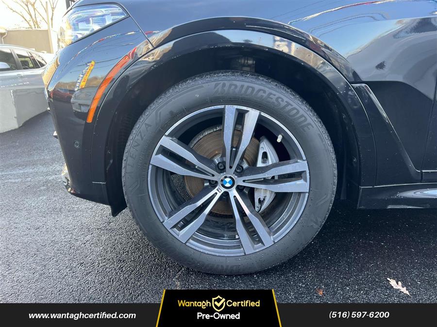 2019 BMW X7 xDrive40i Sports Activity Vehi photo