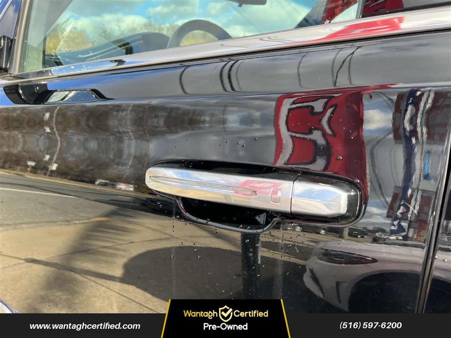 2018 Cadillac Escalade 4WD 4dr Platinum photo