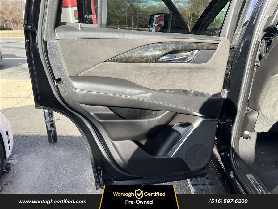 2018 Cadillac Escalade 4WD 4dr Platinum photo