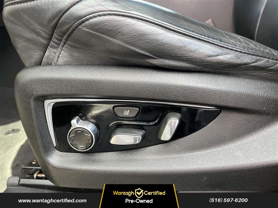 2018 Cadillac Escalade 4WD 4dr Platinum photo