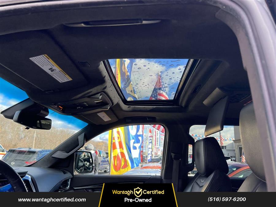 2018 Cadillac Escalade 4WD 4dr Platinum photo