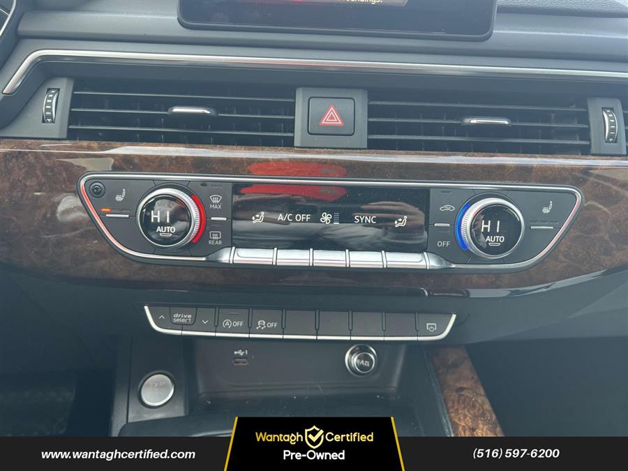 2019 Audi A4 Premium 45 TFSI quattro photo