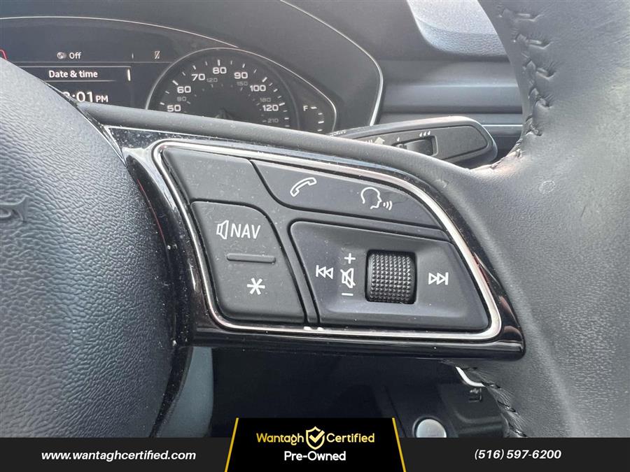 2019 Audi A4 Premium 45 TFSI quattro photo