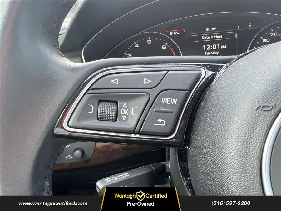 2019 Audi A4 Premium 45 TFSI quattro photo