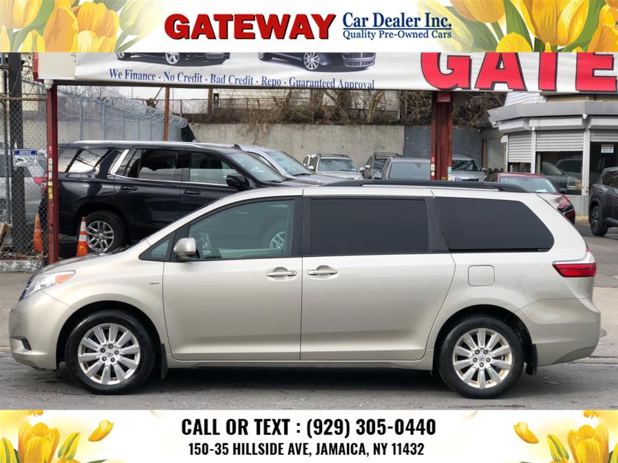 2016 Toyota Sienna 5dr 7-Pass Van LE AWD (Natl) photo