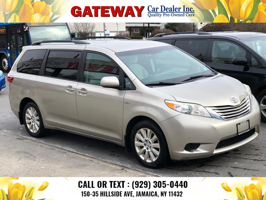 2016 Toyota Sienna 5dr 7-Pass Van LE AWD (Natl) photo