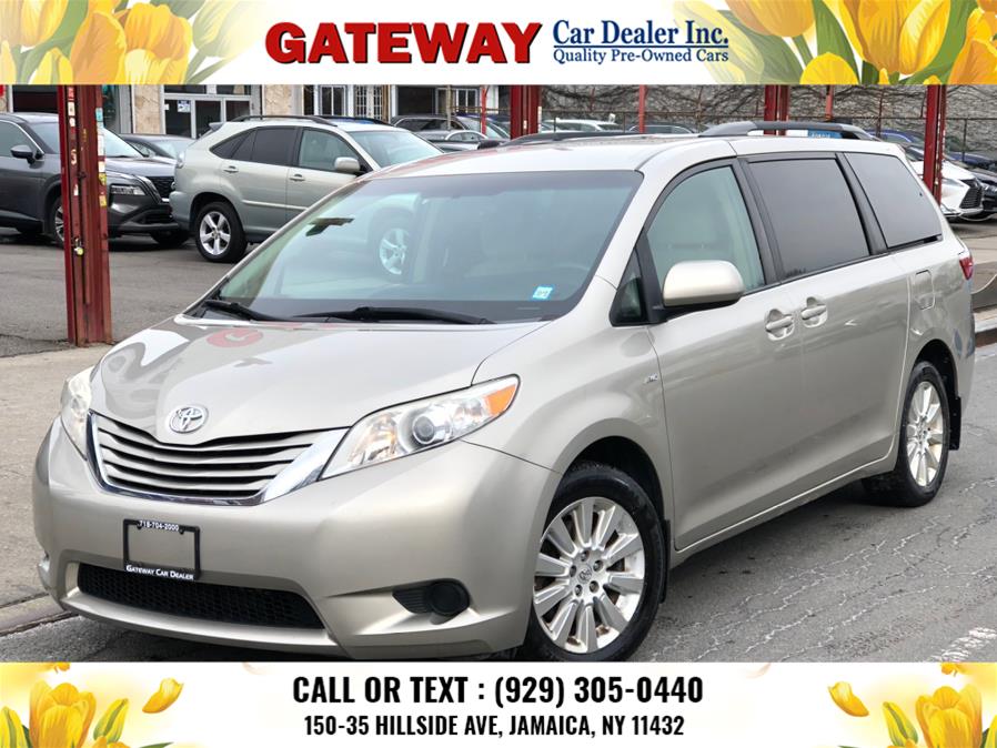 2016 Toyota Sienna 5dr 7-Pass Van LE AWD (Natl) photo