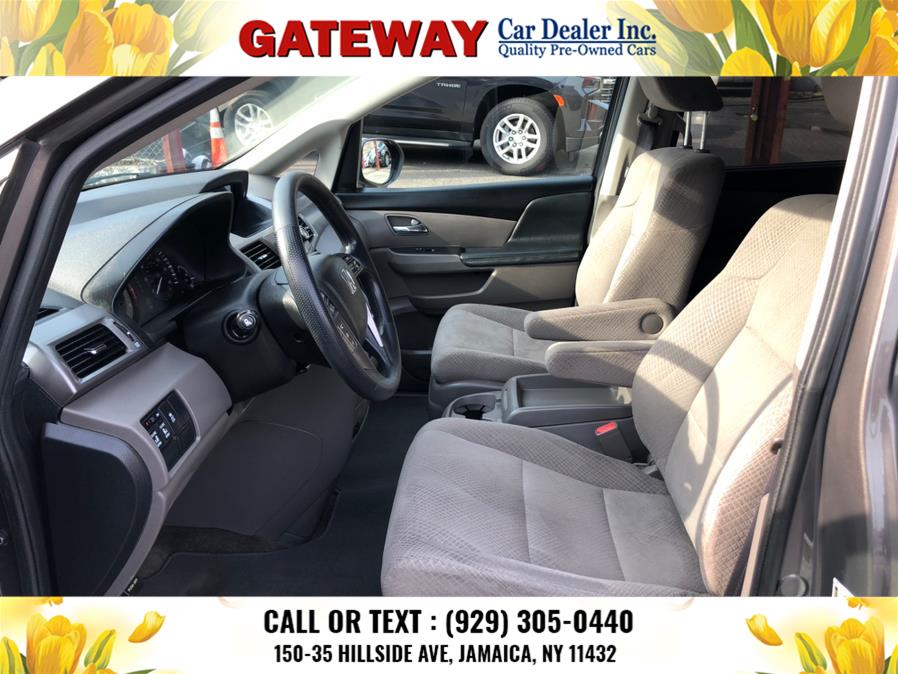 2017 Honda Odyssey SE Auto photo
