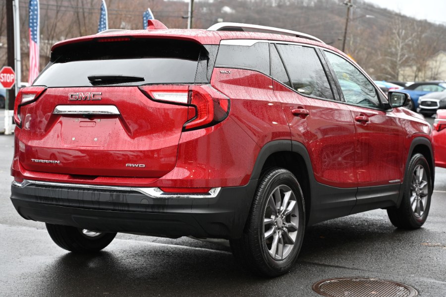 2023 GMC Terrain AWD 4dr SLT photo