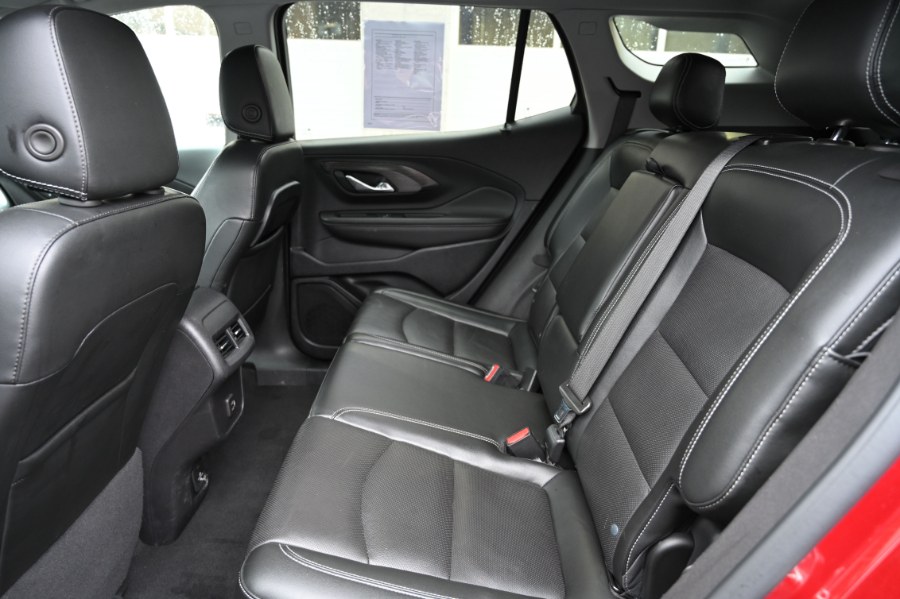 2023 GMC Terrain AWD 4dr SLT photo
