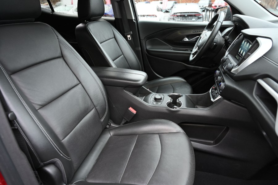 2023 GMC Terrain AWD 4dr SLT photo