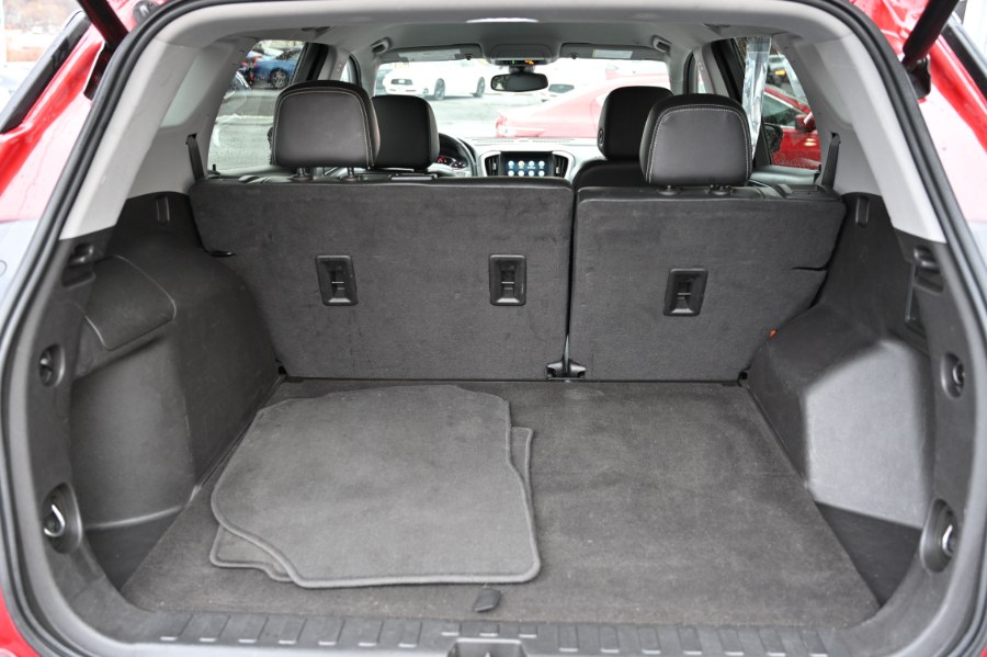 2023 GMC Terrain AWD 4dr SLT photo