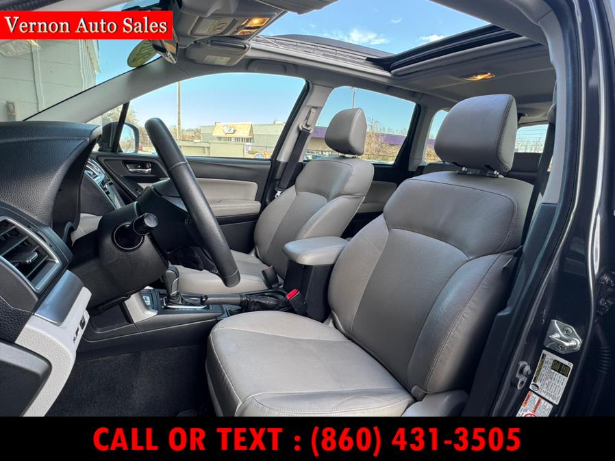 2016 Subaru Forester 4dr CVT 2.5i Touring PZEV photo