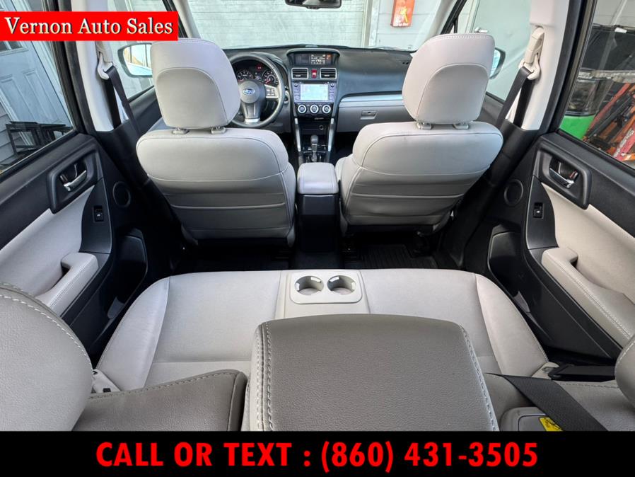 2016 Subaru Forester 4dr CVT 2.5i Touring PZEV photo