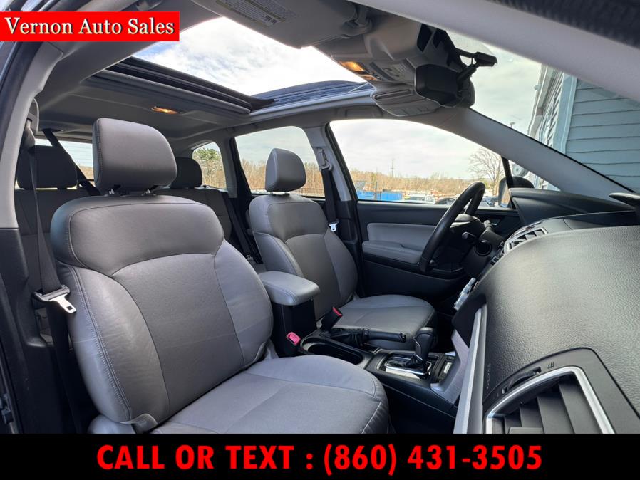 2016 Subaru Forester 4dr CVT 2.5i Touring PZEV photo