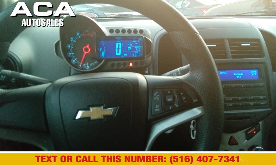 2013 Chevrolet Sonic LS Auto photo