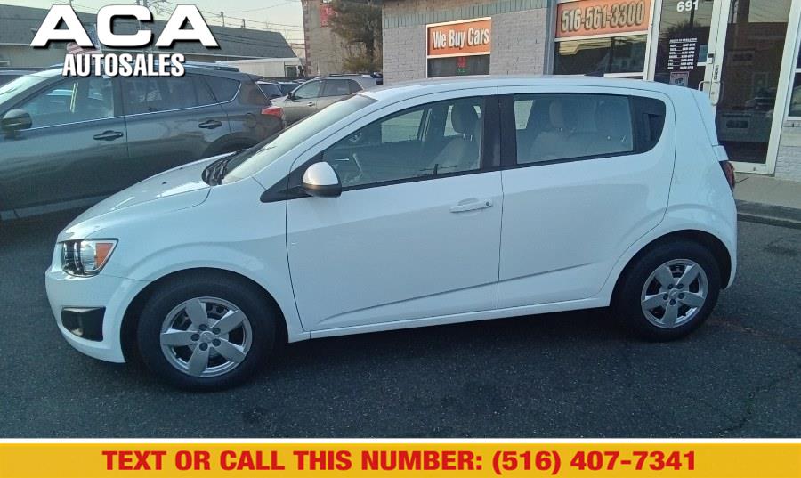 2013 Chevrolet Sonic LS Auto photo
