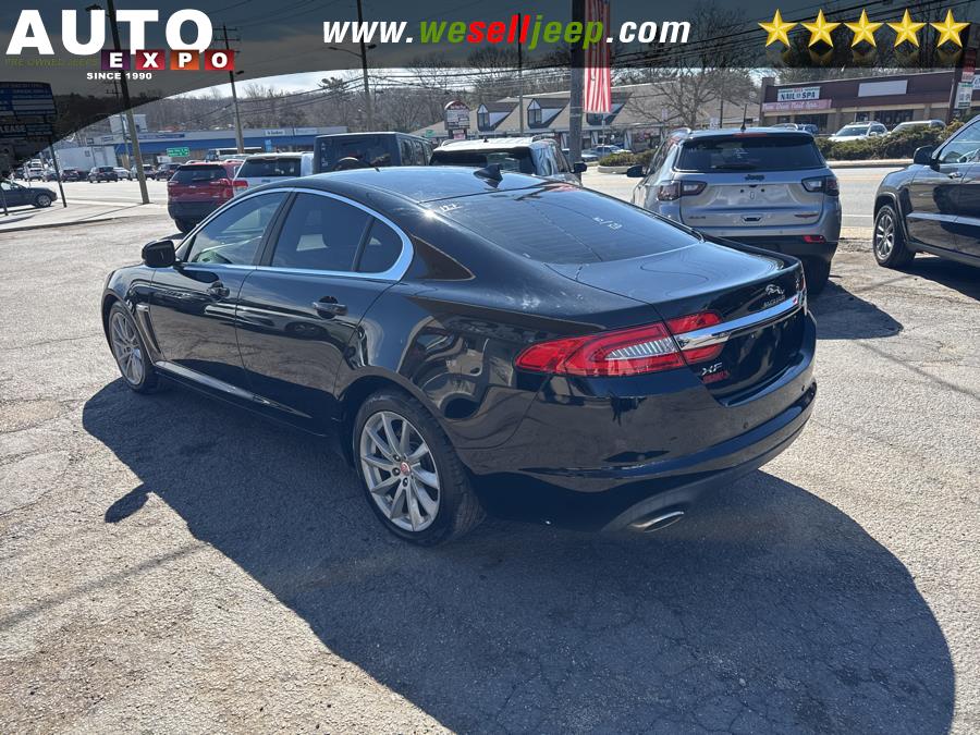 2015 Jaguar XF 4dr Sdn I4 T Premium RWD photo