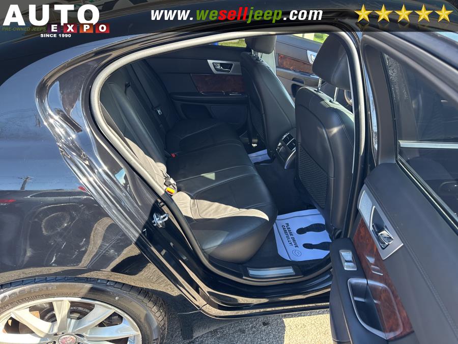 2015 Jaguar XF 4dr Sdn I4 T Premium RWD photo