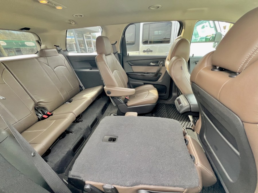 2015 GMC Acadia FWD 4dr SLT w/SLT-2 photo