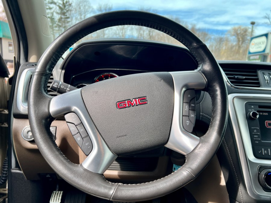 2015 GMC Acadia FWD 4dr SLT w/SLT-2 photo