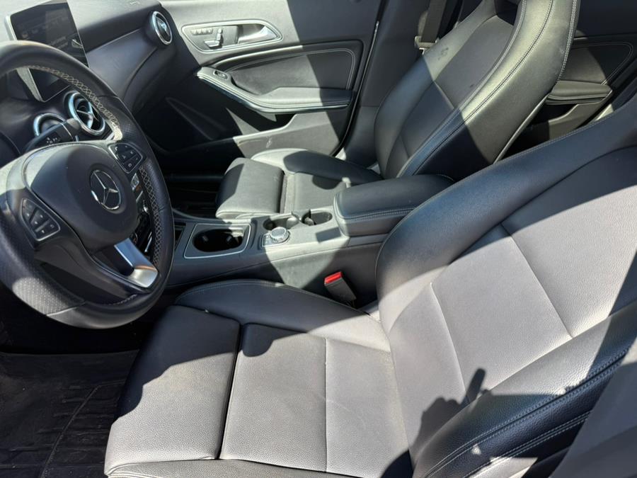 2017 Mercedes-Benz cla CLA 250 4MATIC Coupe photo
