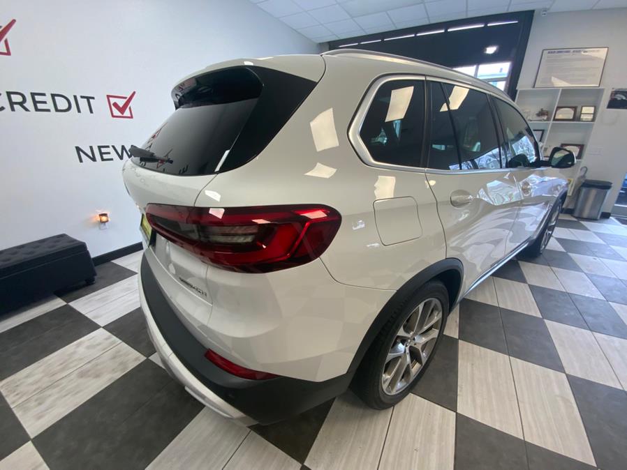 2019 BMW X5 xDrive40i Sports Activity Vehi photo