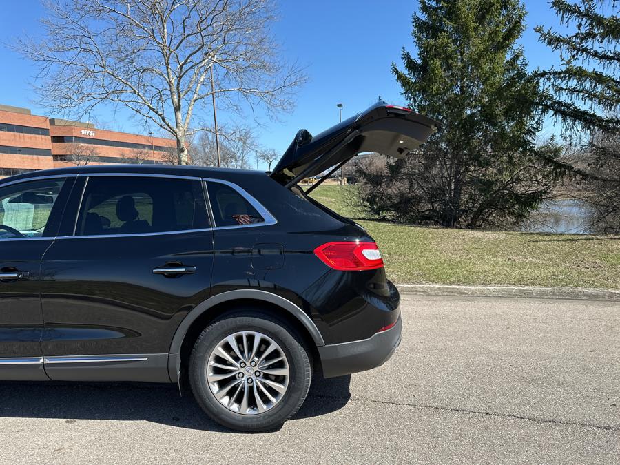 2018 Lincoln MKX Select FWD photo
