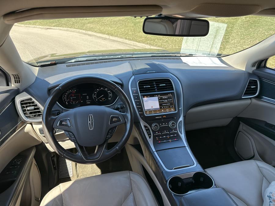 2018 Lincoln MKX Select FWD photo