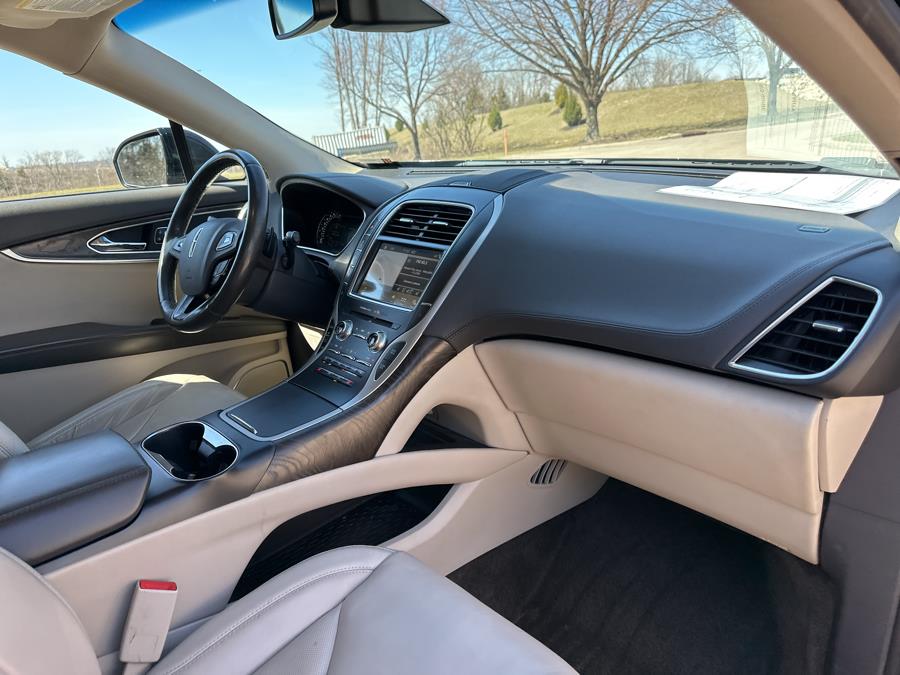 2018 Lincoln MKX Select FWD photo