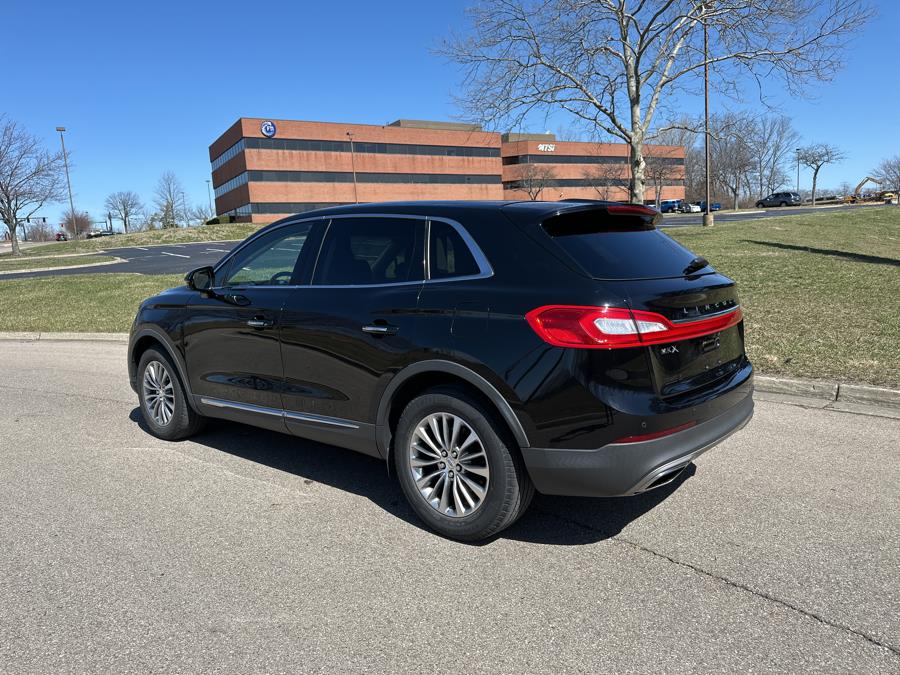 2018 Lincoln MKX Select FWD photo