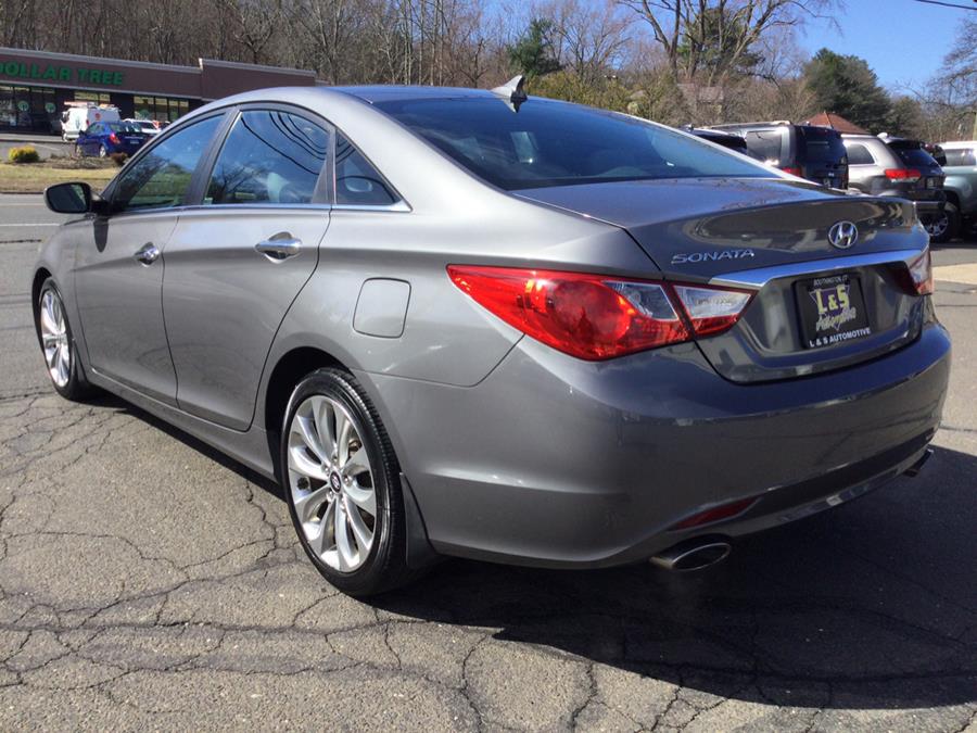 2011 Hyundai Sonata Limited photo