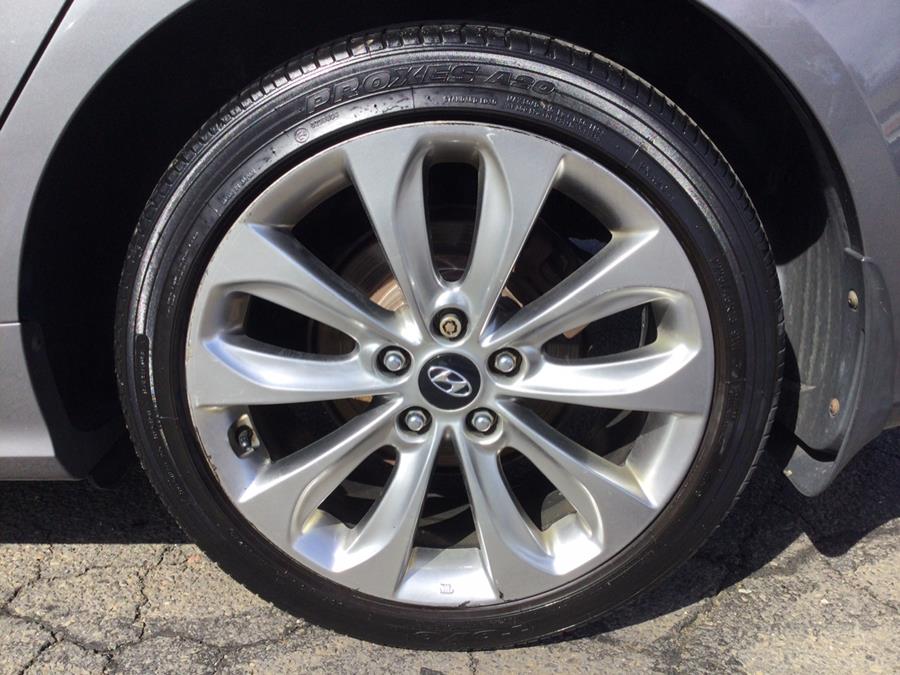 2011 Hyundai Sonata Limited photo