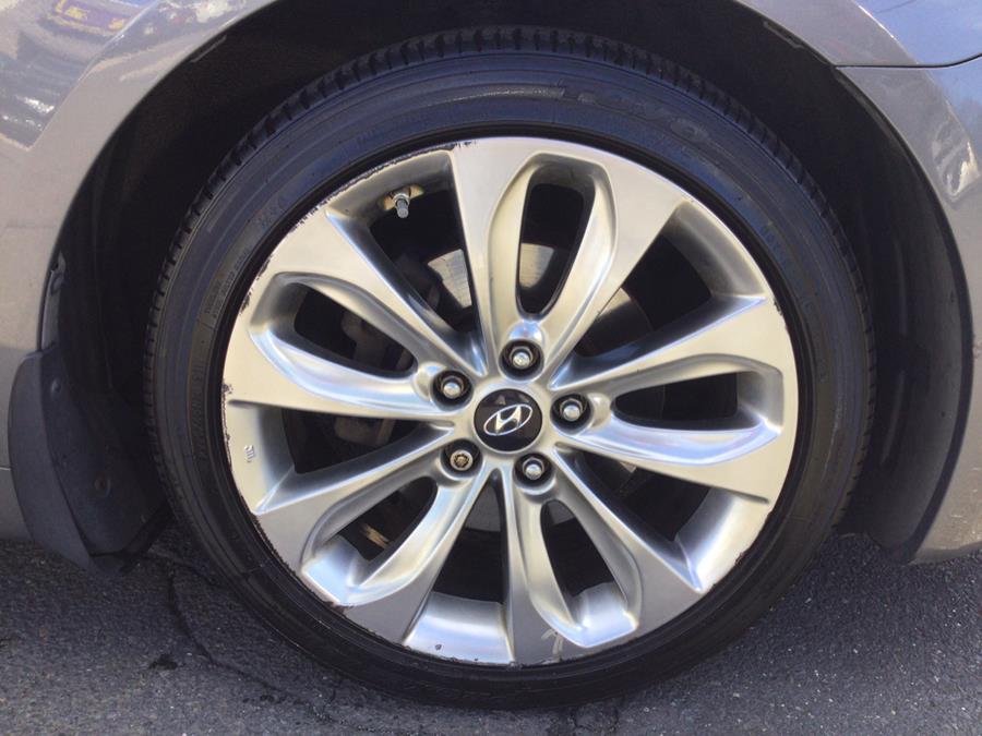 2011 Hyundai Sonata Limited photo
