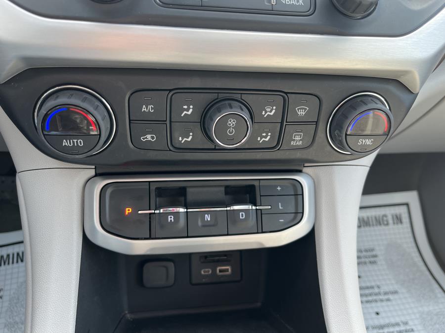 2022 GMC Acadia AWD 4dr SLT photo